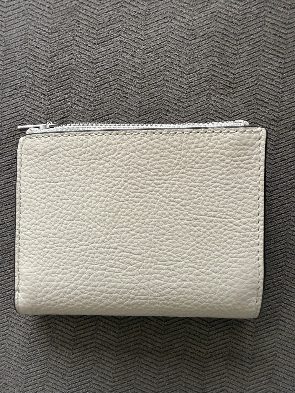 COACH Chalk Pebbled Leather Compact Wallet with Silver Logo - Picture 5 of 5